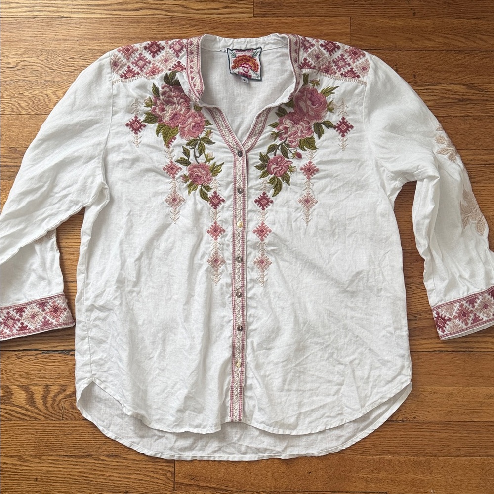 Johnny Was White Linen button down Top with Pink Embroidery